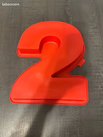 Moule silicone chiffre 2 géant (taille gâteau)