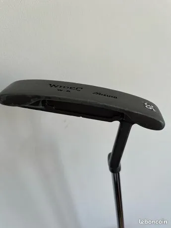 Golf Putter Mizuno Wide C – 35 pouces – finition grise